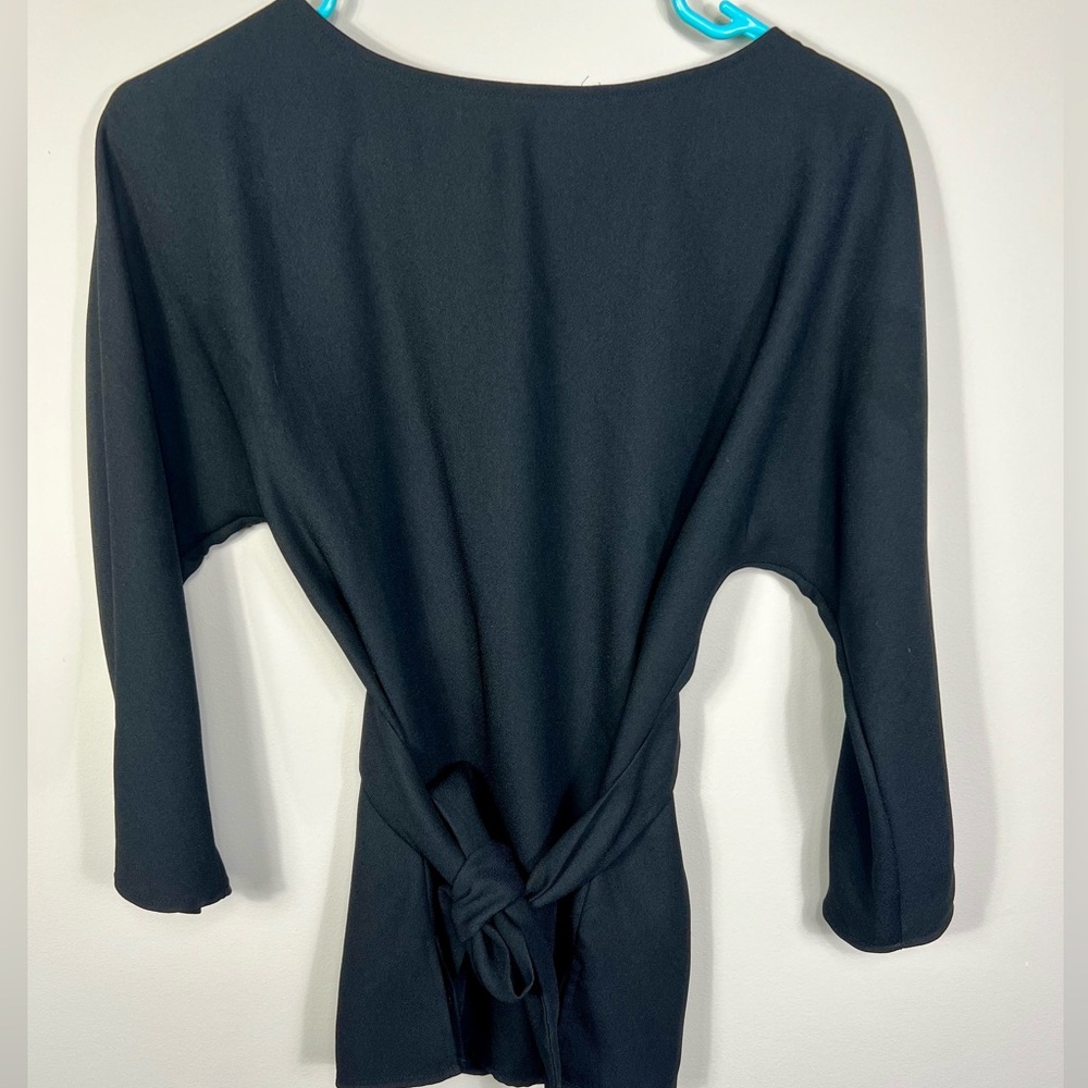 Club Monaco Black Tie-Waist Shirt, bracelet length sleeves, extra small